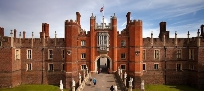 Hampton Court under King Henry VIII